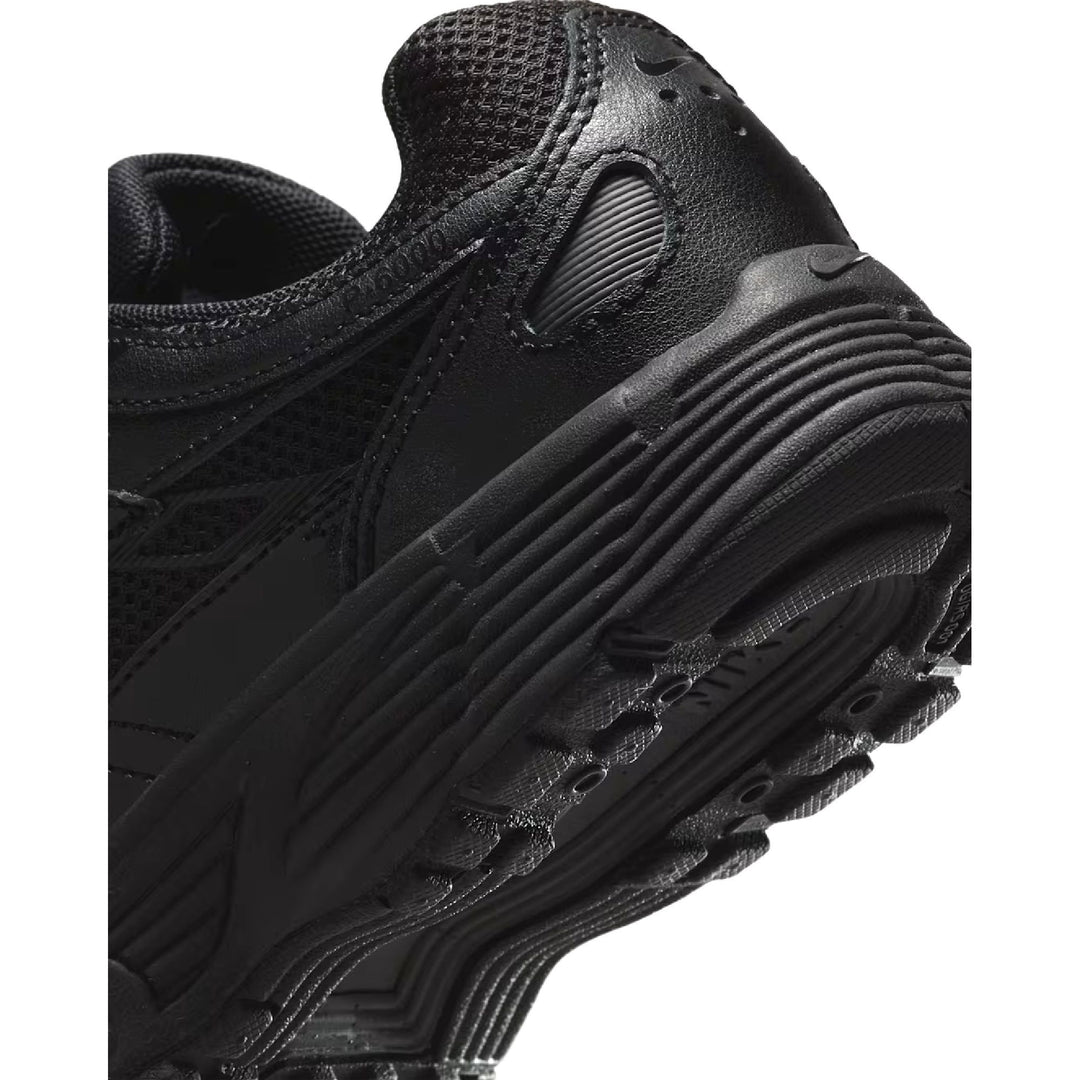 Nike Scarpe