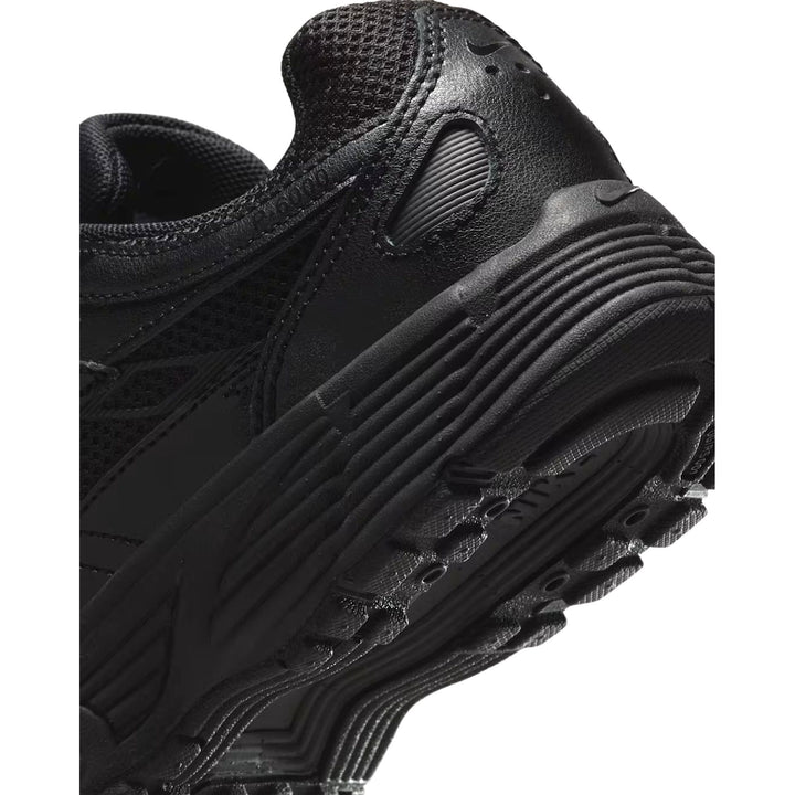 Nike Scarpe